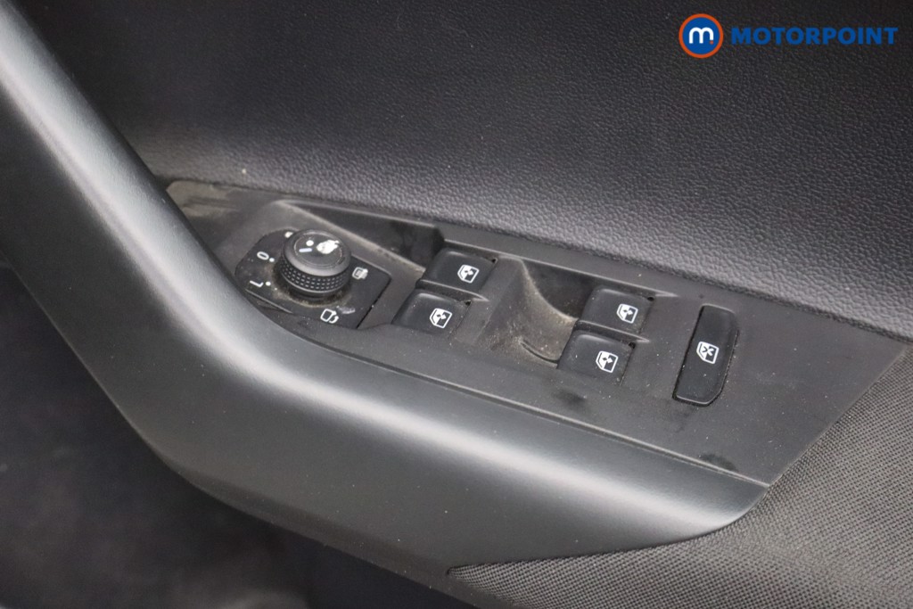 Volkswagen Polo Life Manual Petrol Hatchback - Stock Number (1667013) - 13th supplementary image