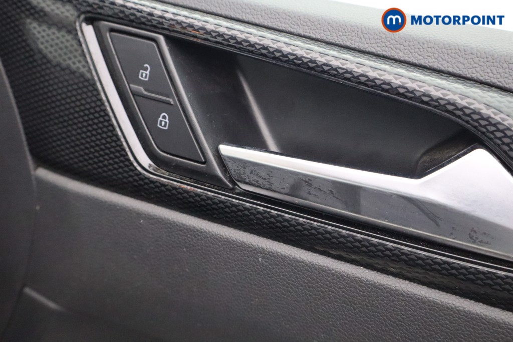 Volkswagen Polo Life Manual Petrol Hatchback - Stock Number (1667013) - 14th supplementary image