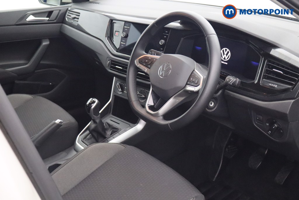 Volkswagen Polo Life Manual Petrol Hatchback - Stock Number (1667013) - 1st supplementary image