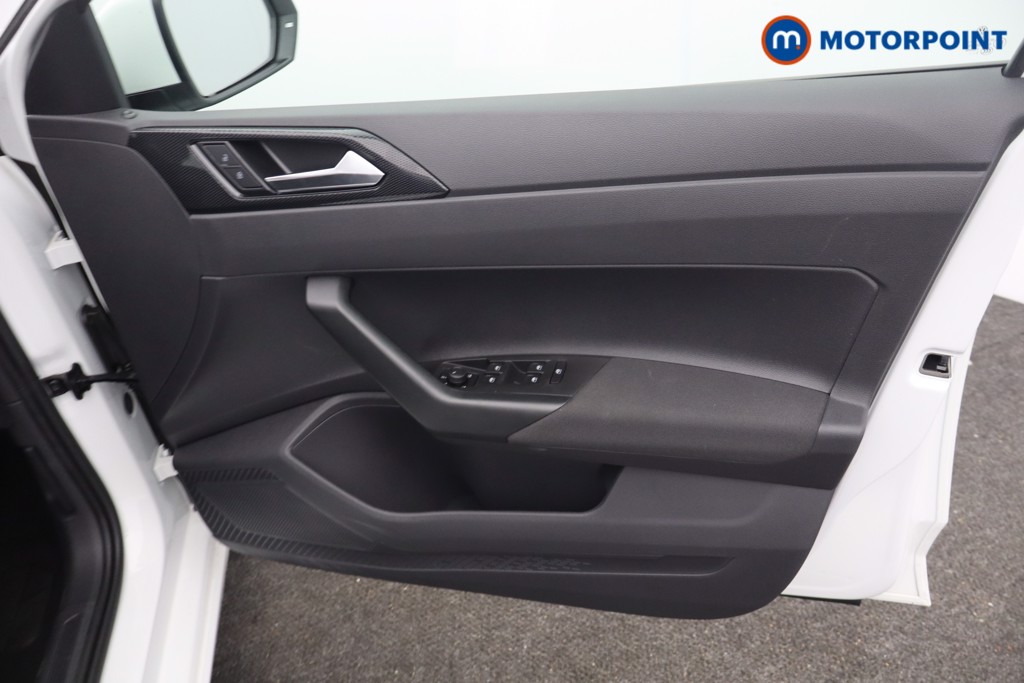 Volkswagen Polo Life Manual Petrol Hatchback - Stock Number (1667022) - 7th supplementary image