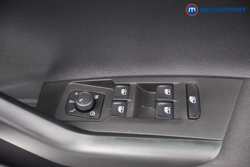 Volkswagen Polo Life Manual Petrol Hatchback - Stock Number (1667022) - 8th supplementary image