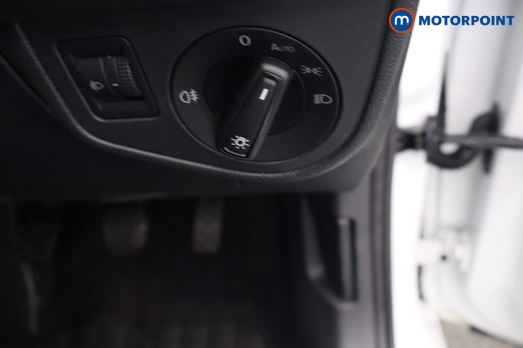 Volkswagen Polo Life Manual Petrol Hatchback - Stock Number (1667022) - 11th supplementary image