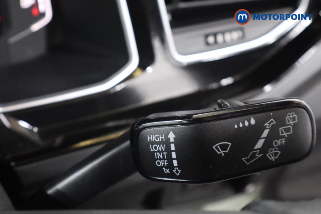 Volkswagen Polo R-Line Manual Petrol Hatchback - Stock Number (1667026) - 8th supplementary image