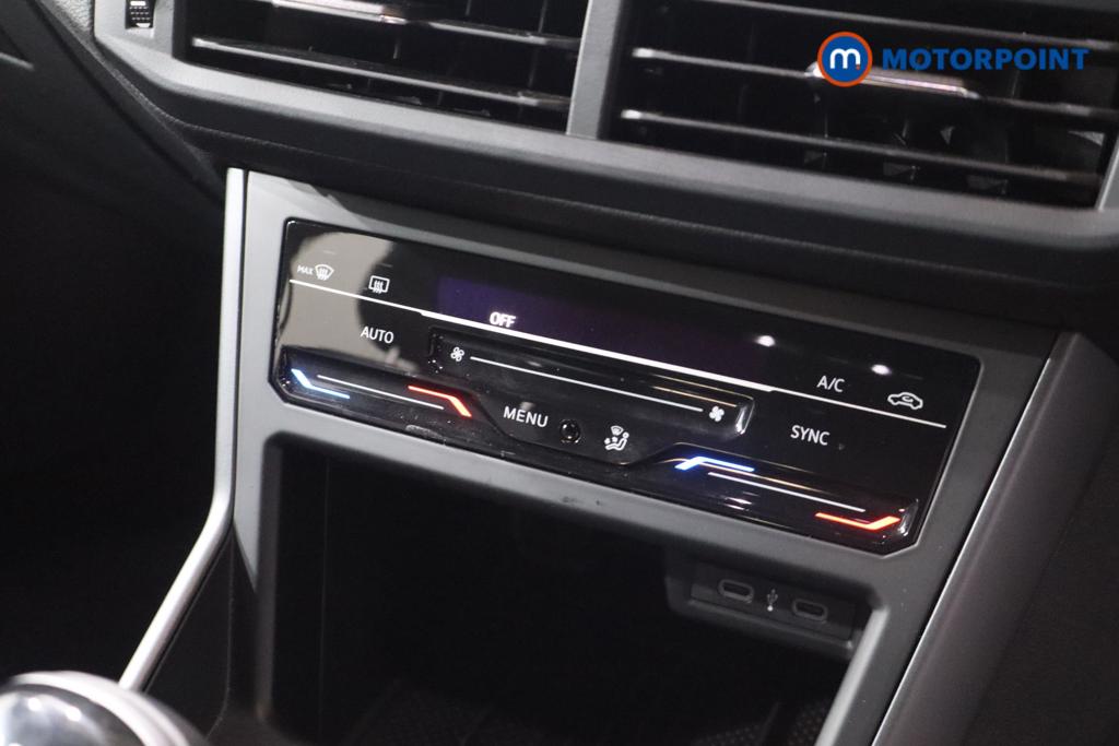 Volkswagen Polo R-Line Manual Petrol Hatchback - Stock Number (1667026) - 10th supplementary image