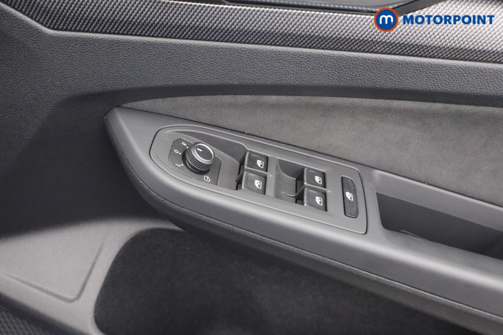 Volkswagen Golf Black Edition Automatic Petrol Hatchback - Stock Number (1667028) - 13th supplementary image