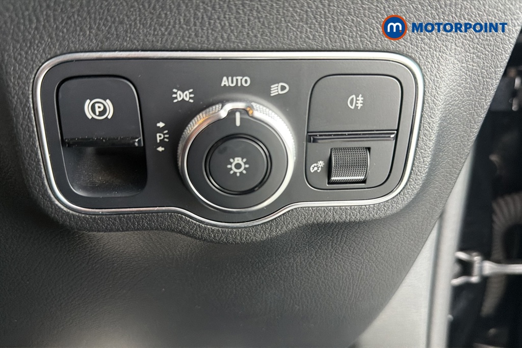 Mercedes-Benz EQA Amg Line Automatic Electric SUV - Stock Number (1667218) - 11th supplementary image