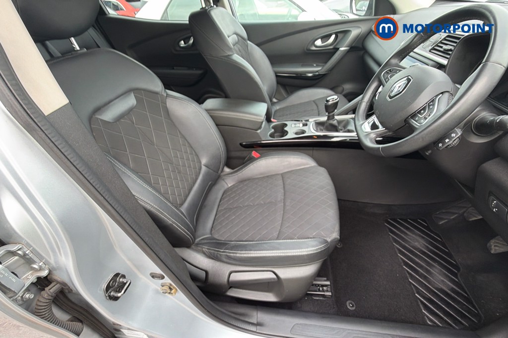 Renault Kadjar Iconic Manual Petrol SUV - Stock Number (1667455) - 9th supplementary image