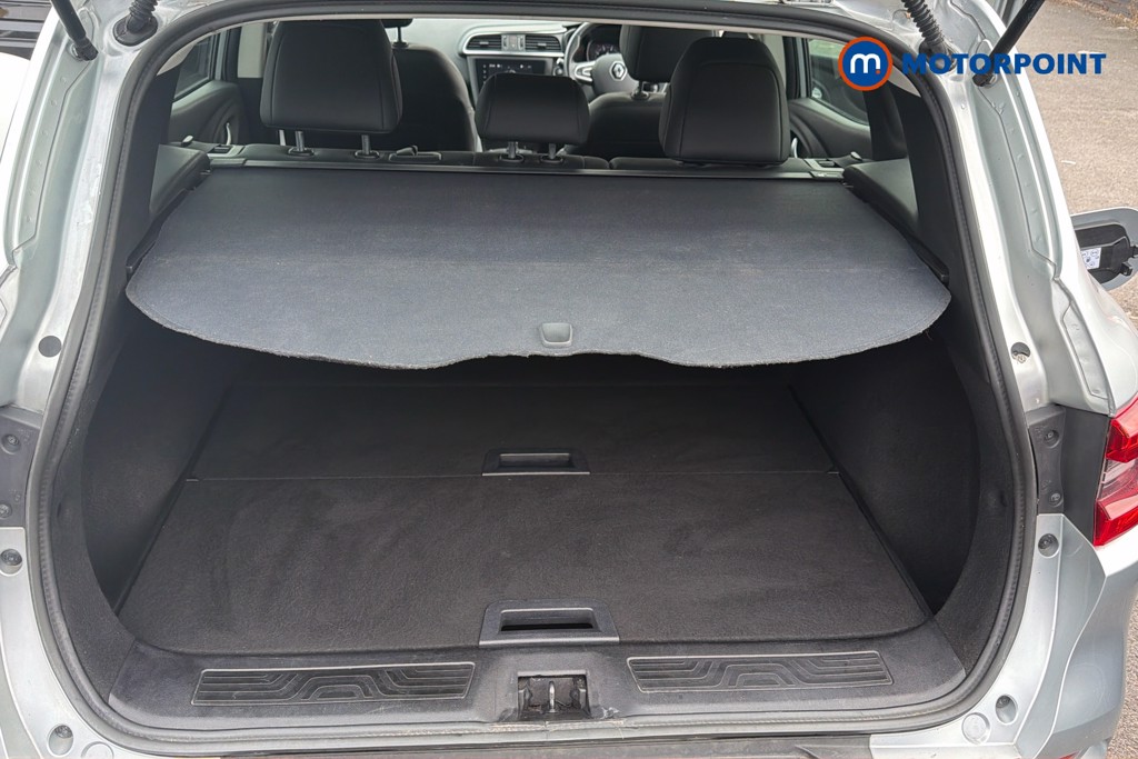 Renault Kadjar Iconic Manual Petrol SUV - Stock Number (1667455) - 33rd supplementary image