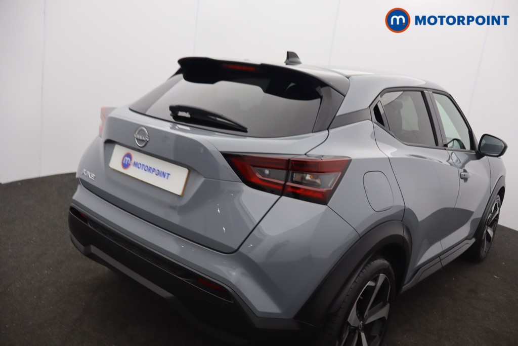 Nissan Juke Tekna Manual Petrol SUV - Stock Number (1667733) - 2nd supplementary image