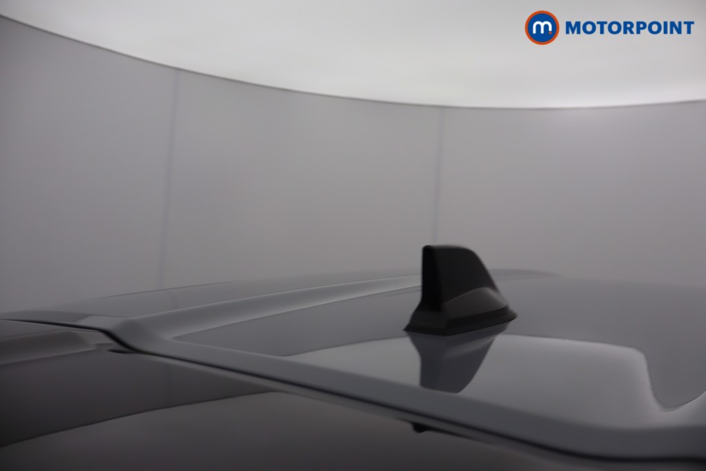 Nissan Juke Tekna Manual Petrol SUV - Stock Number (1667733) - 4th supplementary image