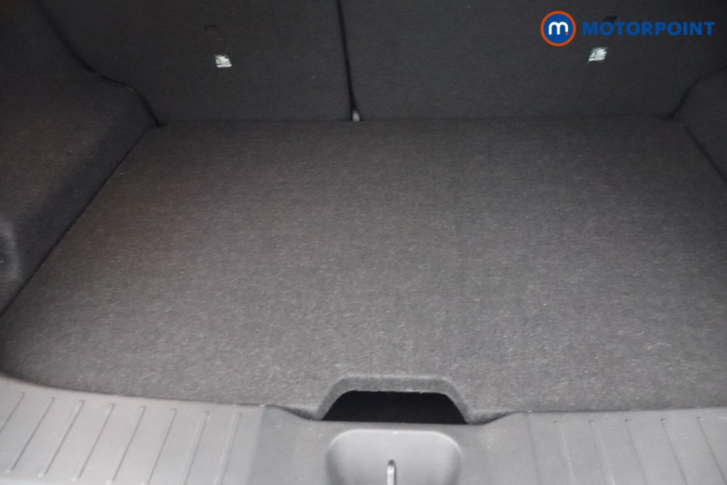 Nissan Juke Tekna Manual Petrol SUV - Stock Number (1667733) - 6th supplementary image
