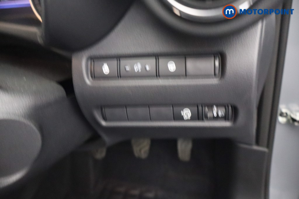 Nissan Juke Tekna Manual Petrol SUV - Stock Number (1667733) - 13th supplementary image