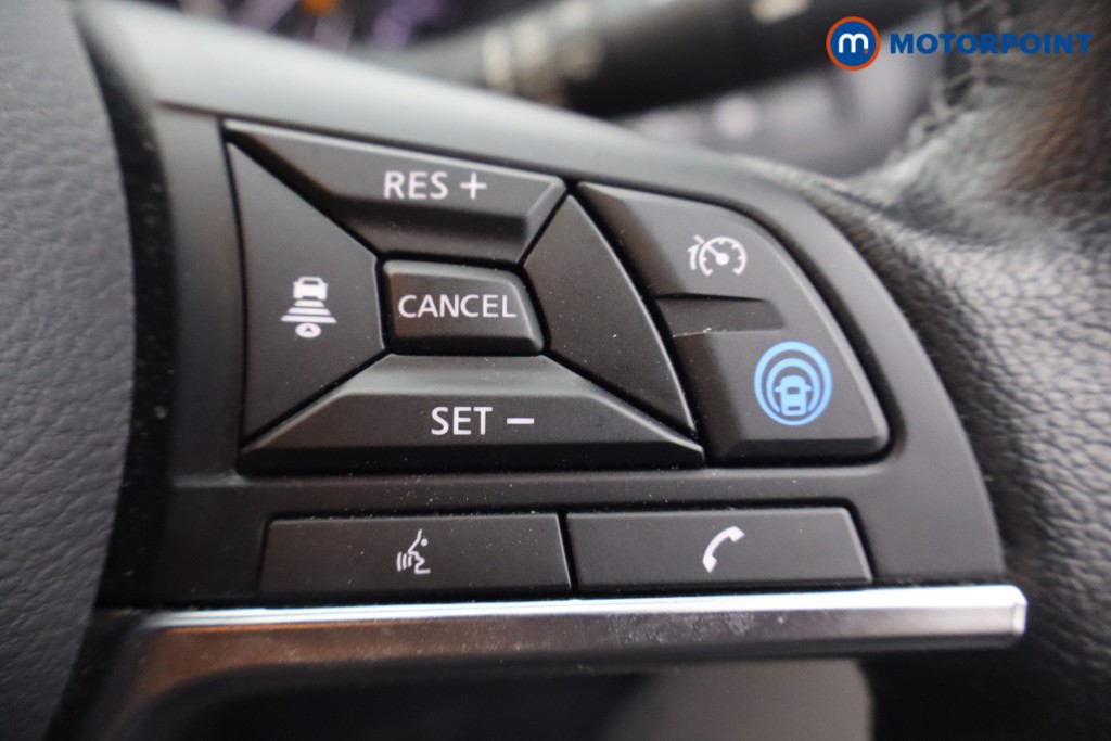 Nissan Juke Tekna Manual Petrol SUV - Stock Number (1667733) - 14th supplementary image