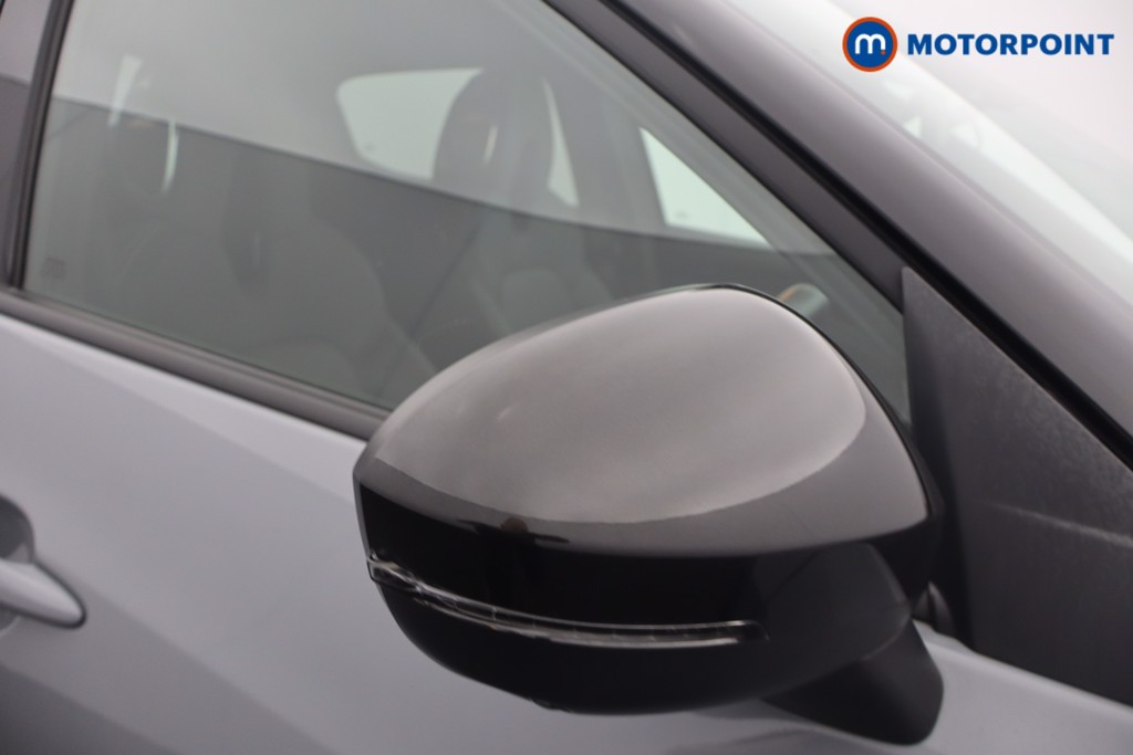 Nissan Juke Tekna Manual Petrol SUV - Stock Number (1667733) - 22nd supplementary image