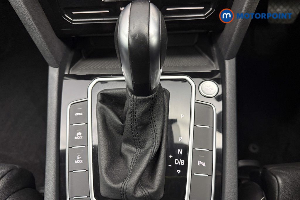 Volkswagen Passat GTE Automatic Petrol Plug-In Hybrid Estate - Stock Number (1667831) - 7th supplementary image