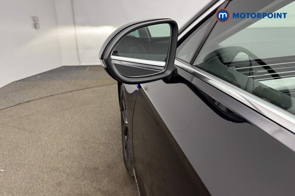 Volkswagen Passat GTE Automatic Petrol Plug-In Hybrid Estate - Stock Number (1667831) - 32nd supplementary image