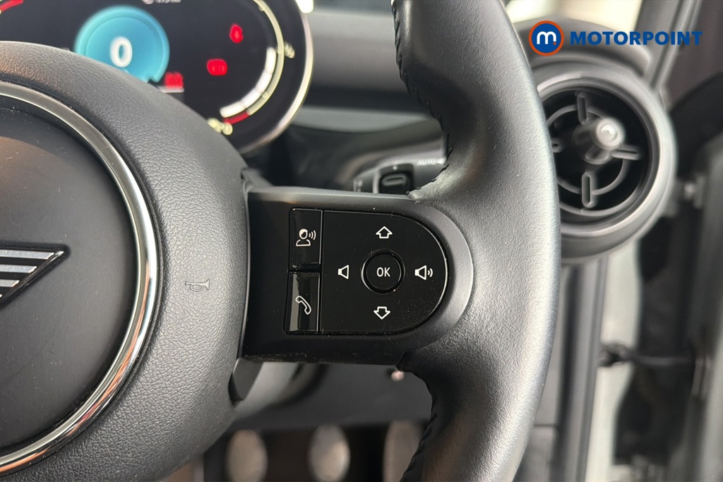 Mini Hatchback Cooper Classic Manual Petrol Hatchback - Stock Number (1667836) - 3rd supplementary image