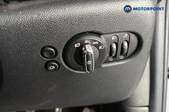 Mini Hatchback Cooper Classic Manual Petrol Hatchback - Stock Number (1667836) - 11th supplementary image