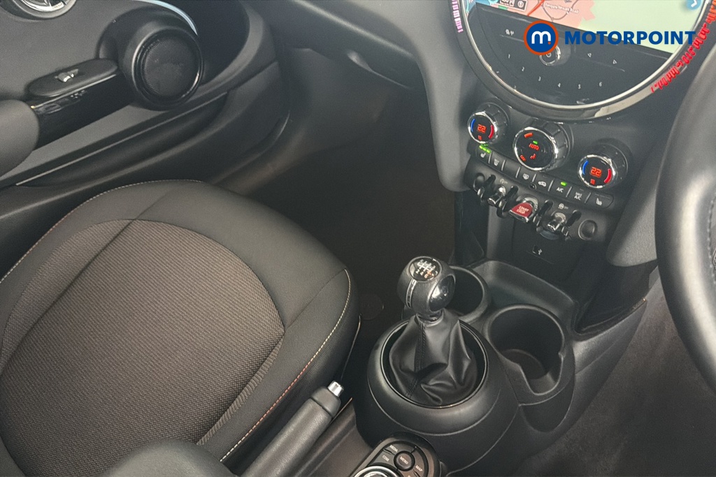 Mini Hatchback Cooper Classic Manual Petrol Hatchback - Stock Number (1667836) - 15th supplementary image