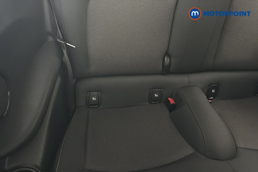 Mini Hatchback Cooper Classic Manual Petrol Hatchback - Stock Number (1667836) - 27th supplementary image