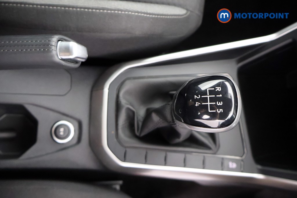 Volkswagen Polo Life Manual Petrol Hatchback - Stock Number (1667901) - 10th supplementary image