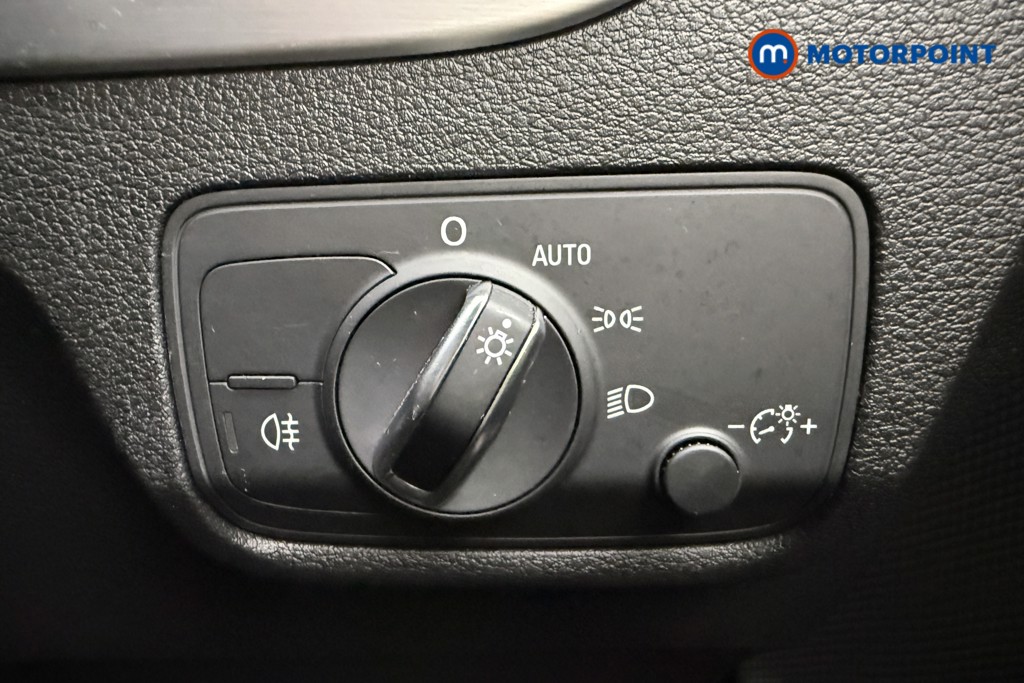 Audi Q2 S Line Manual Petrol SUV - Stock Number (1667939) - 16th supplementary image