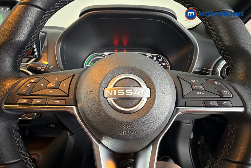 Nissan Juke N-Connecta Automatic Petrol-Electric Hybrid SUV - Stock Number (1667955) - 5th supplementary image