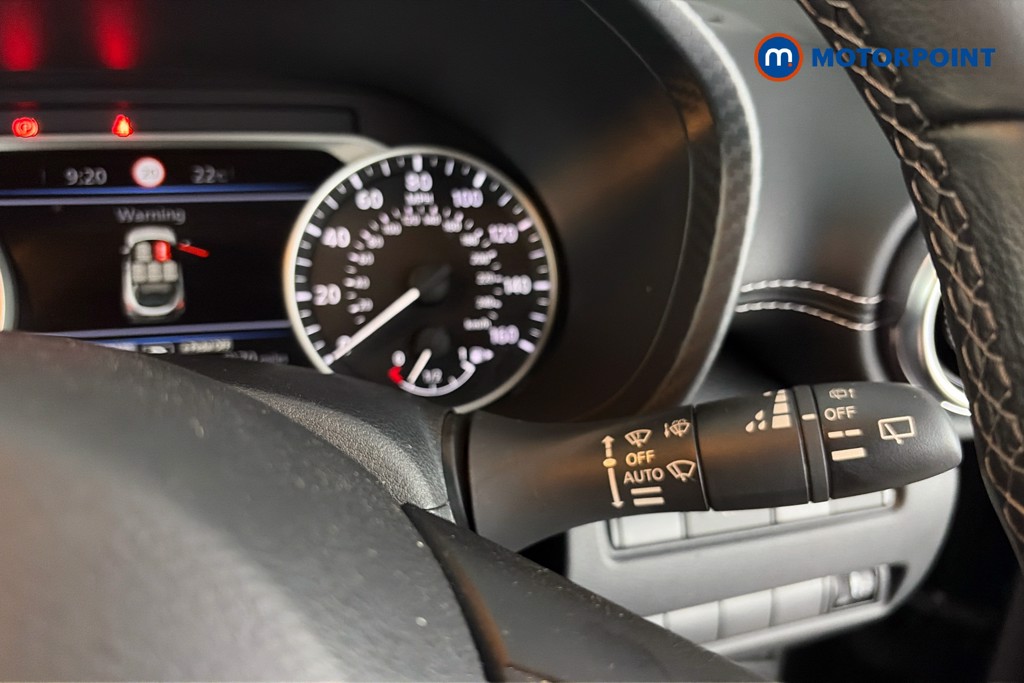 Nissan Juke N-Connecta Automatic Petrol-Electric Hybrid SUV - Stock Number (1667955) - 7th supplementary image