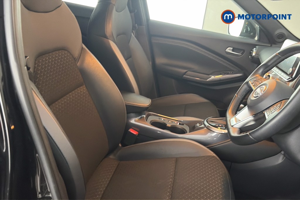 Nissan Juke N-Connecta Automatic Petrol-Electric Hybrid SUV - Stock Number (1667955) - 24th supplementary image