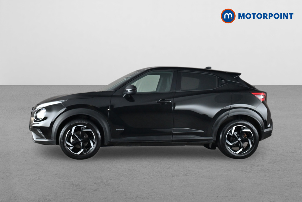 Nissan Juke N-Connecta Automatic Petrol-Electric Hybrid SUV - Stock Number (1667955) - Passenger side
