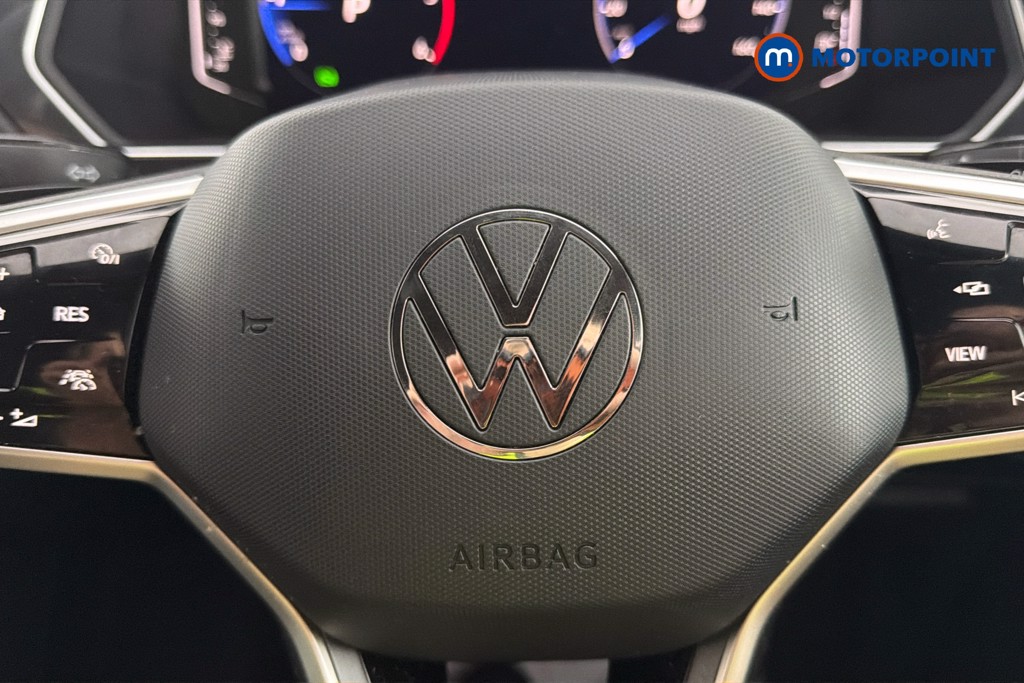 Volkswagen Tiguan R-Line Automatic Diesel SUV - Stock Number (1668136) - 5th supplementary image