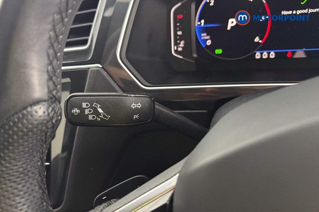 Volkswagen Tiguan R-Line Automatic Diesel SUV - Stock Number (1668136) - 6th supplementary image