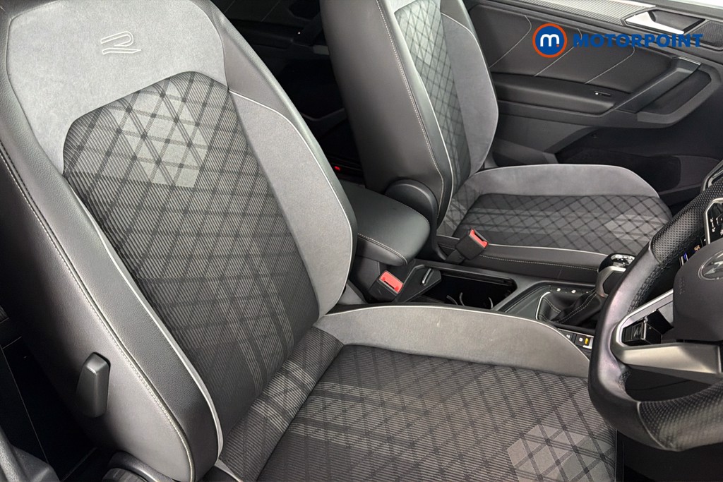 Volkswagen Tiguan R-Line Automatic Diesel SUV - Stock Number (1668136) - 22nd supplementary image