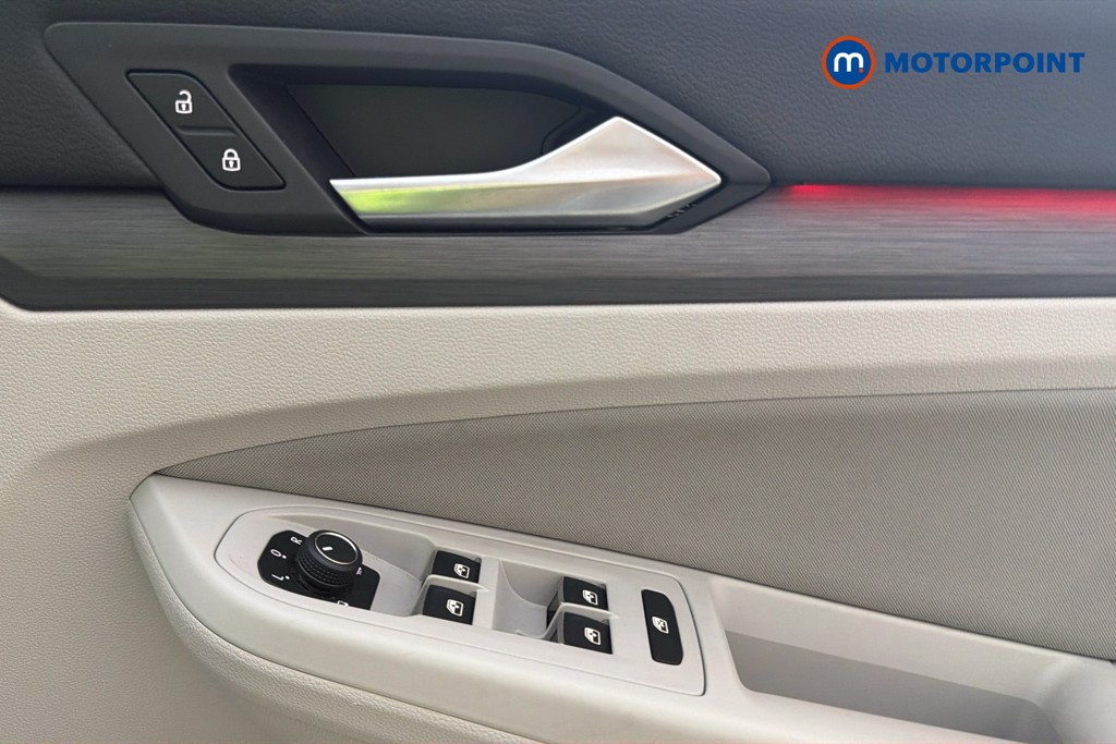 Volkswagen Golf Style Automatic Petrol Plug-In Hybrid Hatchback - Stock Number (1668137) - 42nd supplementary image