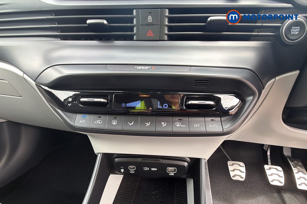 Hyundai Bayon Ultimate Manual Petrol SUV - Stock Number (1668168) - 5th supplementary image