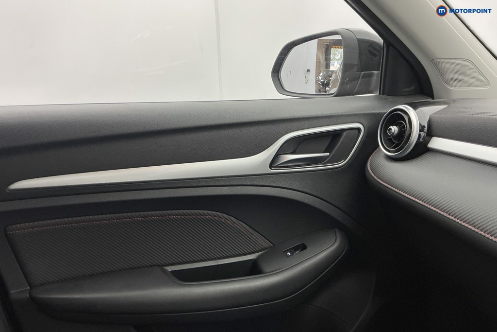Mg Motor Uk ZS Exclusive Automatic Petrol SUV - Stock Number (1668180) - 18th supplementary image