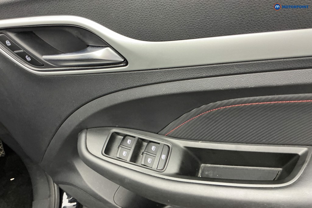 Mg Motor Uk ZS Exclusive Automatic Petrol SUV - Stock Number (1668180) - 23rd supplementary image