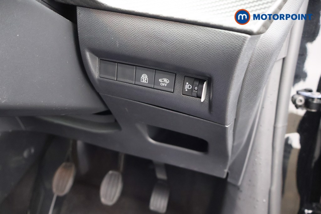 Peugeot 208 Allure Manual Petrol Hatchback - Stock Number (1668241) - 20th supplementary image