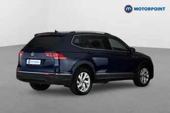 Volkswagen Tiguan Allspace Life Automatic Petrol SUV - Stock Number (1668312) - Drivers side rear corner