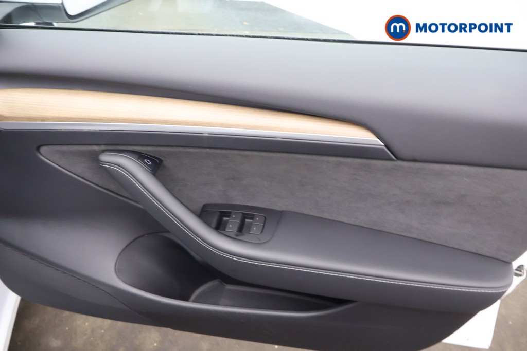 Tesla Model 3 Standard Plus Automatic Electric Saloon - Stock Number (1668332) - 13th supplementary image
