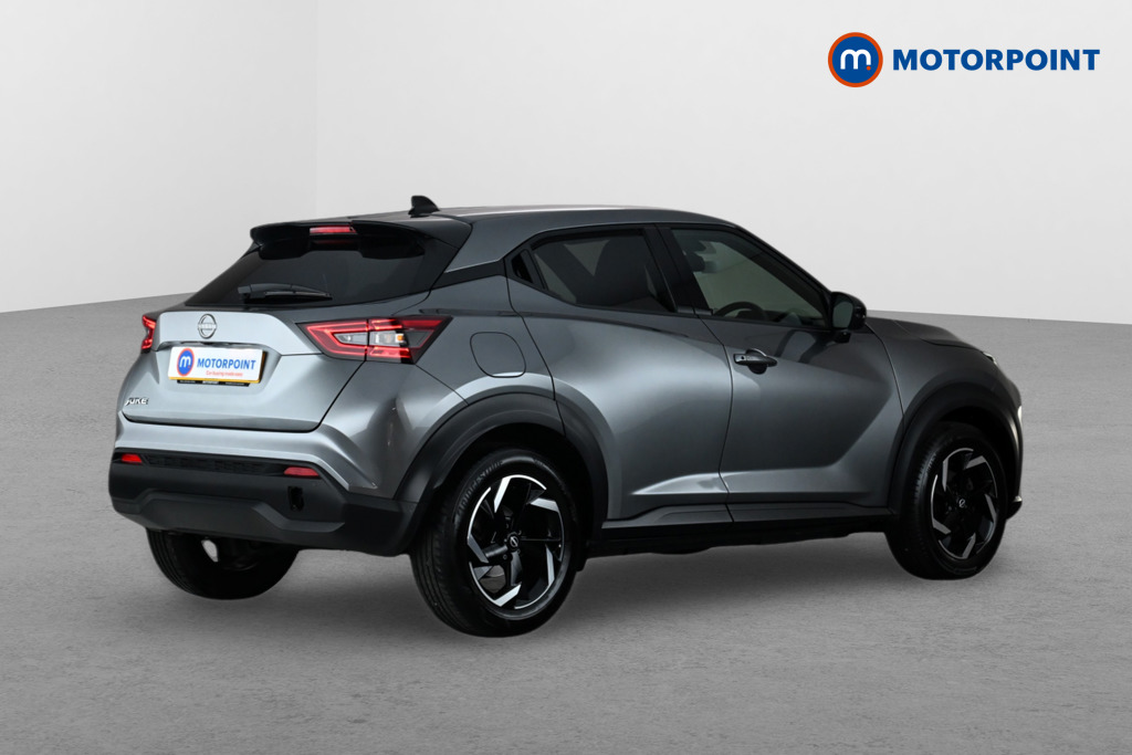 Nissan Juke N-Connecta Manual Petrol SUV - Stock Number (1668362) - Drivers side rear corner