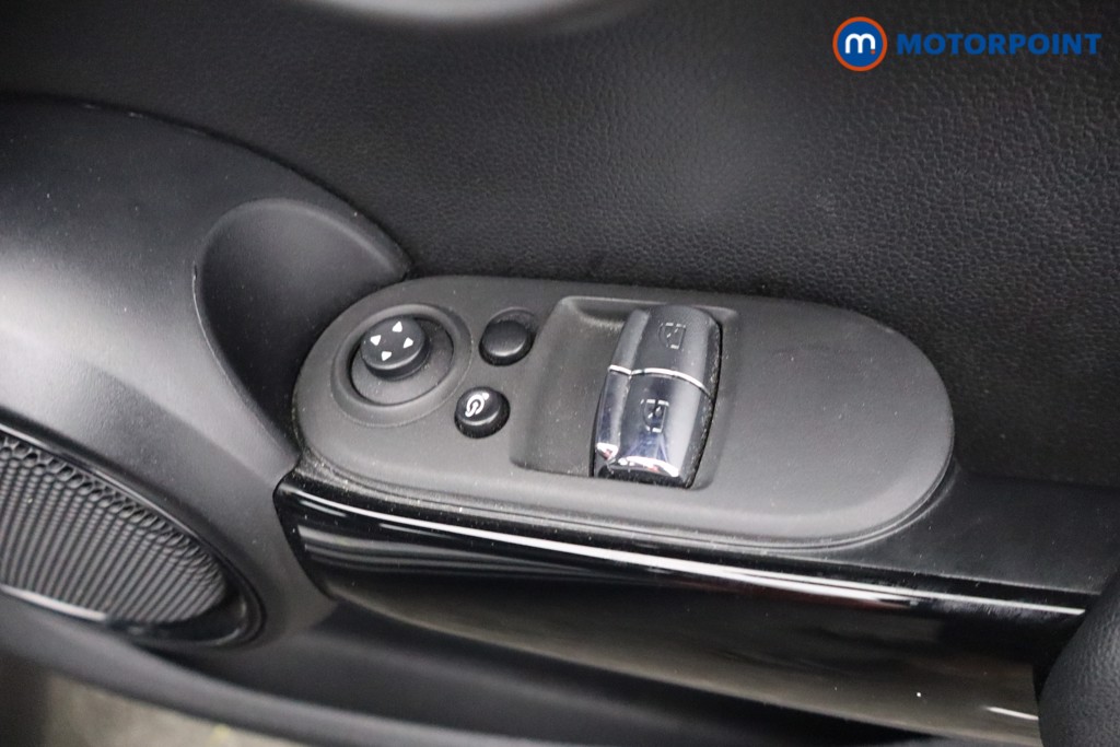Mini Hatchback Cooper S Level 2 Automatic Electric Hatchback - Stock Number (1668414) - 10th supplementary image