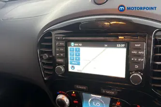Nissan Juke Tekna Automatic Petrol SUV - Stock Number (1668431) - 9th supplementary image