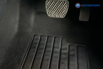 Nissan Juke Tekna Automatic Petrol SUV - Stock Number (1668431) - 24th supplementary image