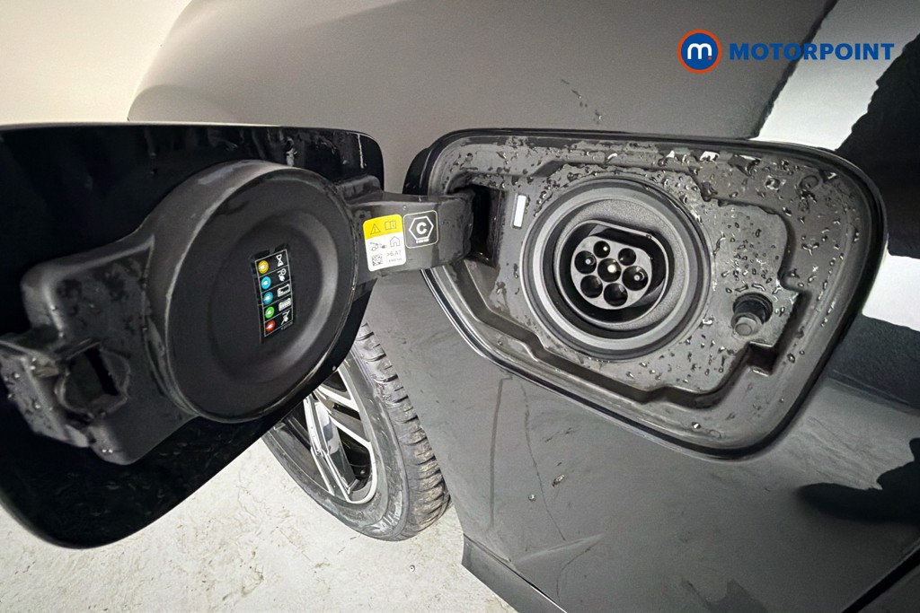 BMW 3 Series M Sport Automatic Petrol Plug-In Hybrid Saloon - Stock Number (1668451) - 41st supplementary image
