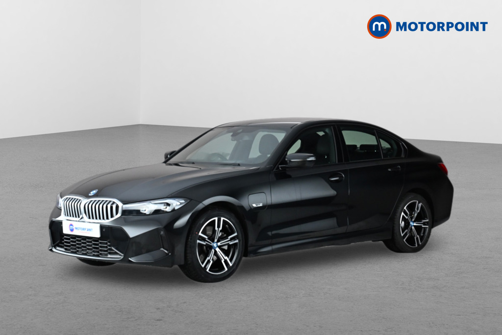 BMW 3 Series M Sport Automatic Petrol Plug-In Hybrid Saloon - Stock Number (1668451) - Passenger side front corner