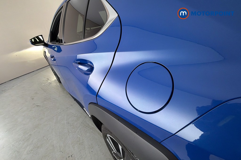 Lexus UX Takumi Automatic Petrol-Electric Hybrid SUV - Stock Number (1668698) - 41st supplementary image