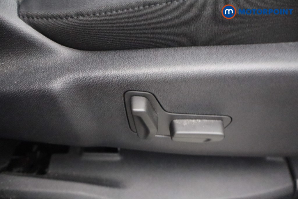 Citroen C5 Aircross Shine Automatic Petrol SUV - Stock Number (1668786) - 11th supplementary image