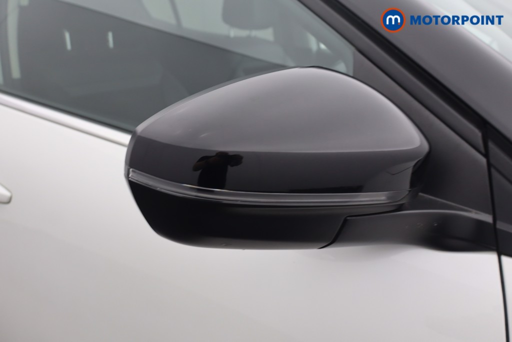 Citroen C5 Aircross Shine Automatic Petrol SUV - Stock Number (1668786) - 23rd supplementary image