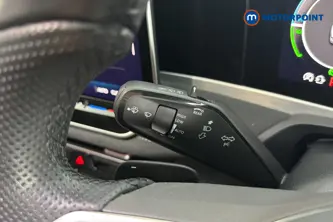 Volkswagen Passat R-Line Automatic Petrol Plug-In Hybrid Estate - Stock Number (1669017) - 5th supplementary image
